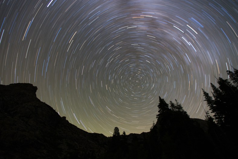 Star trails, Piute Mountain, 40 min @ f/2.8, ISO 100